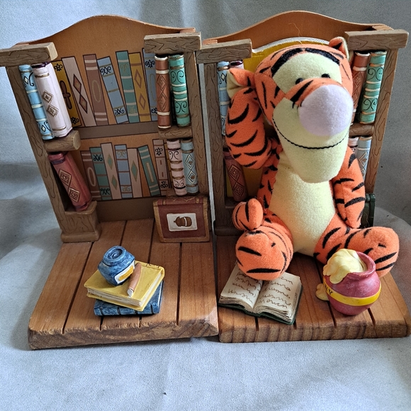 Other - Tiger and Pooh Book Ends